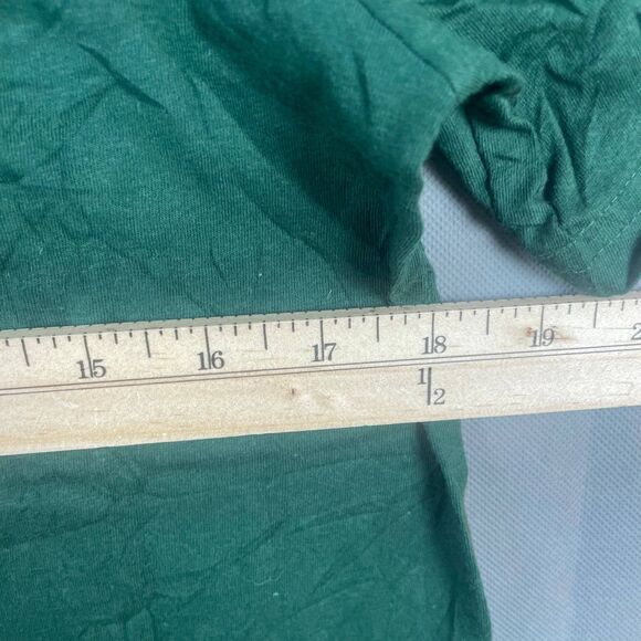 Under Armour Loyola Greyhounds Pullover T-Shirt Men's SM Green Short Sleeves - Picture 7 of 7